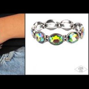 Paparazzi iridescent bracelet